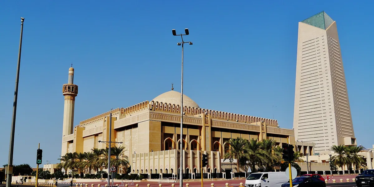 The Grand Mosque and city centre, Kuwait City